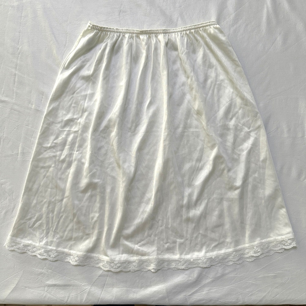 Warner's Half Slip Skirt Women M White Lace Trim Vintage Lingerie Retro Made USA